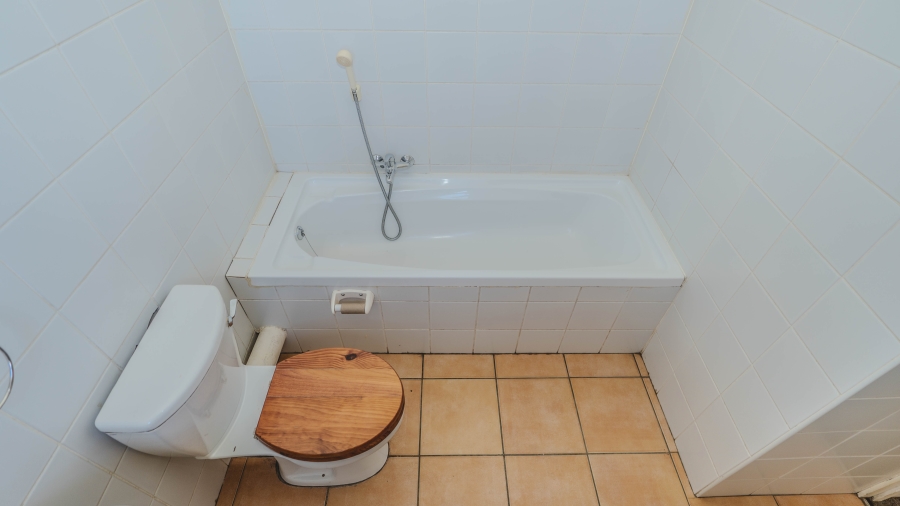 2 Bedroom Property for Sale in Uitzicht Western Cape